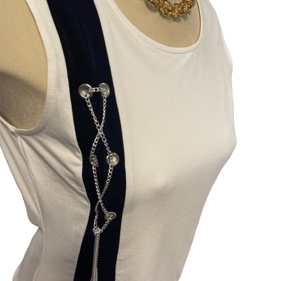 CLEO Sleeveless Top Size Medium Navy Blue Stripe with Chain on Right Front - Picture 3 of 9